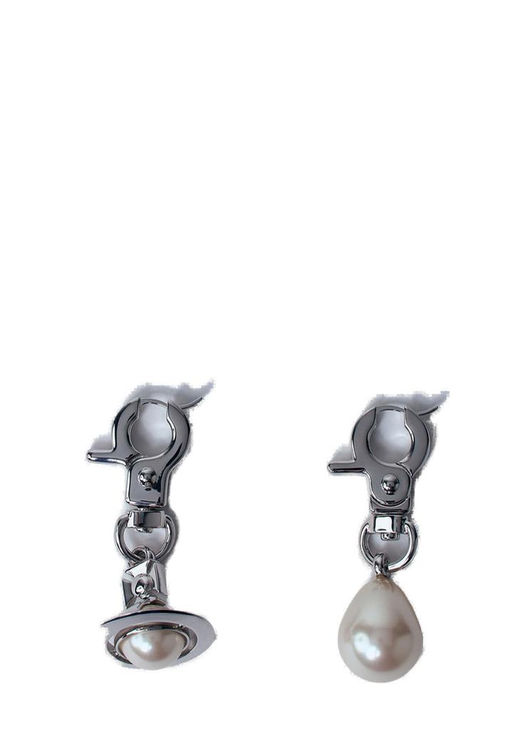 Shop Small Claude Stud Earrings on Sale at BeyondStyle – Get Shop Small Claude Stud Earrings on Sale at BeyondStyle – Get