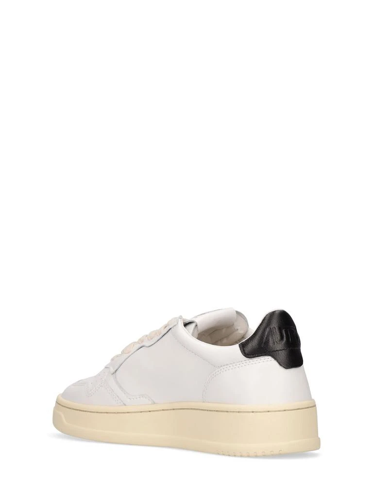 Autry Medalist Low Sneakers 3