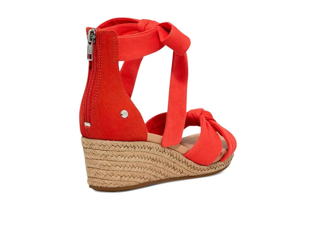 UGG Women's UGG Yarrow 5