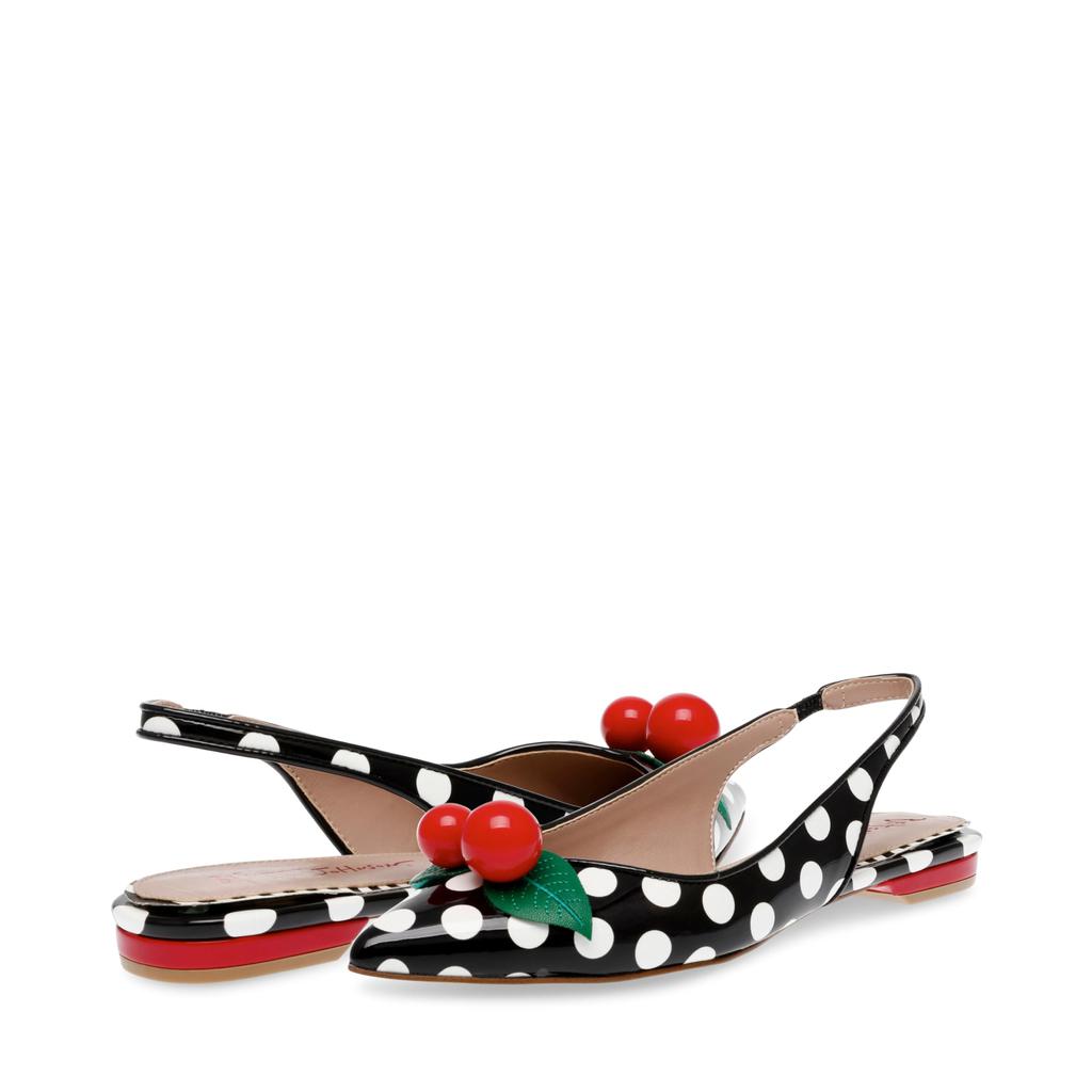 Betsey Johnson Junniper