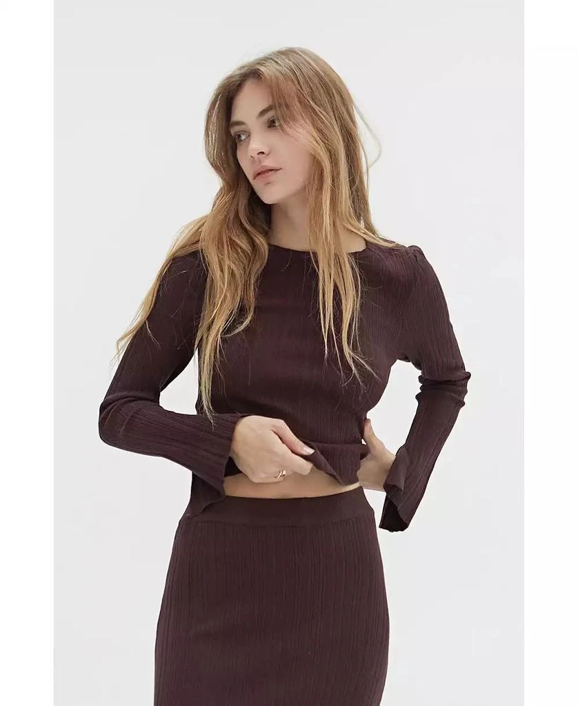 CRESCENT Women
s Drea Long Sleeve Ribbed Top