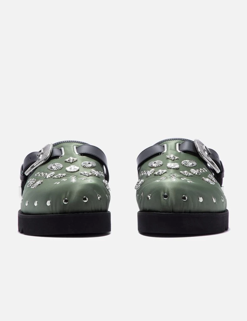 Toga Pulla Eyelet Metal Sabot 2