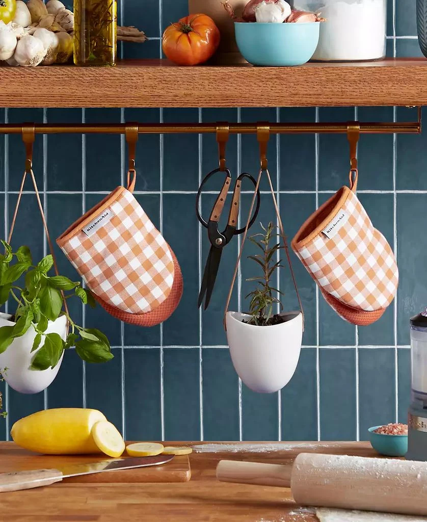 KitchenAid Gingham Mini Oven Mitt 2-Pack Set, 5.5" x 8" 4