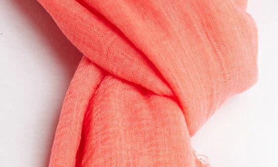 Melrose and Market Frayed Trim Scarf 3