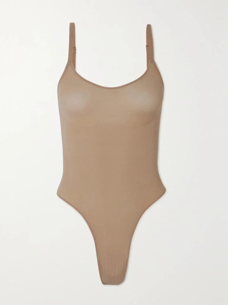 SKIMS Everyday Sculpt Bodysuit - Clay - Neutral