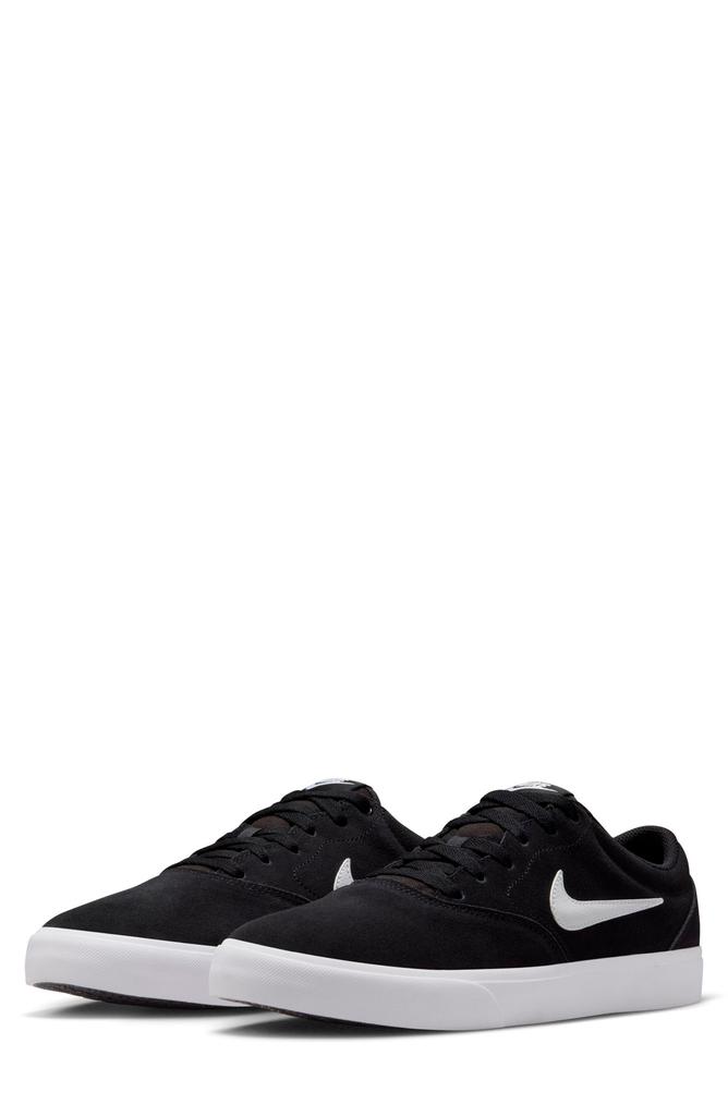 NIKE Charge Skate Sneaker