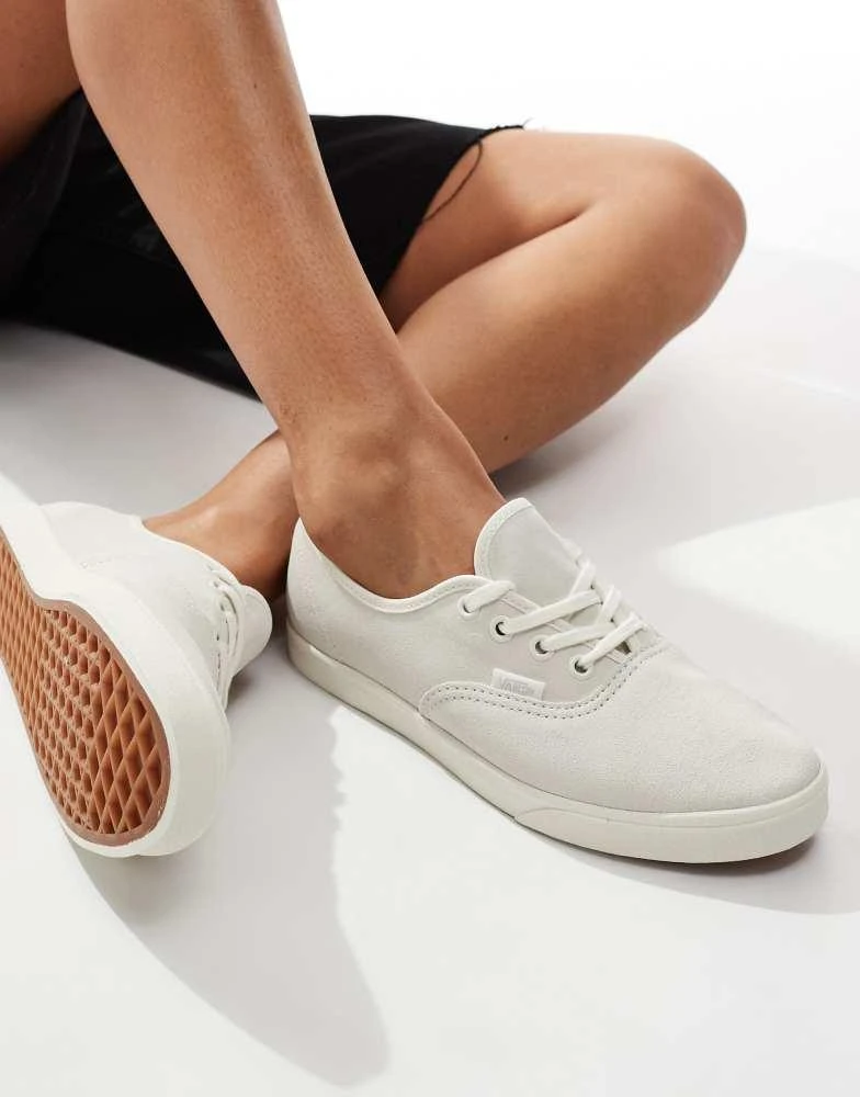 Vans Vans Authentic Lowpro trainers in off white 3