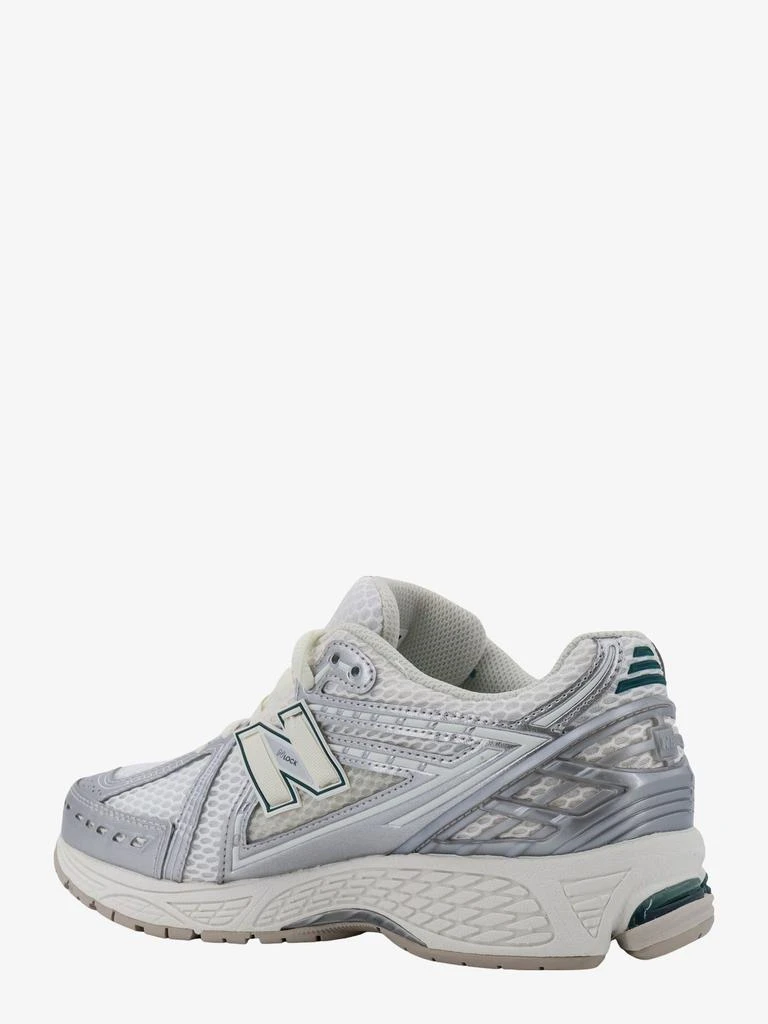 New Balance 1906 3