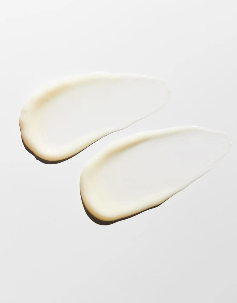 Revolution Skincare Revolution Skin C The Glow 12.5% Vitamin C Brightening Serum 30ml 2