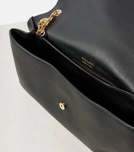 Prada Medium leather shoulder bag 3