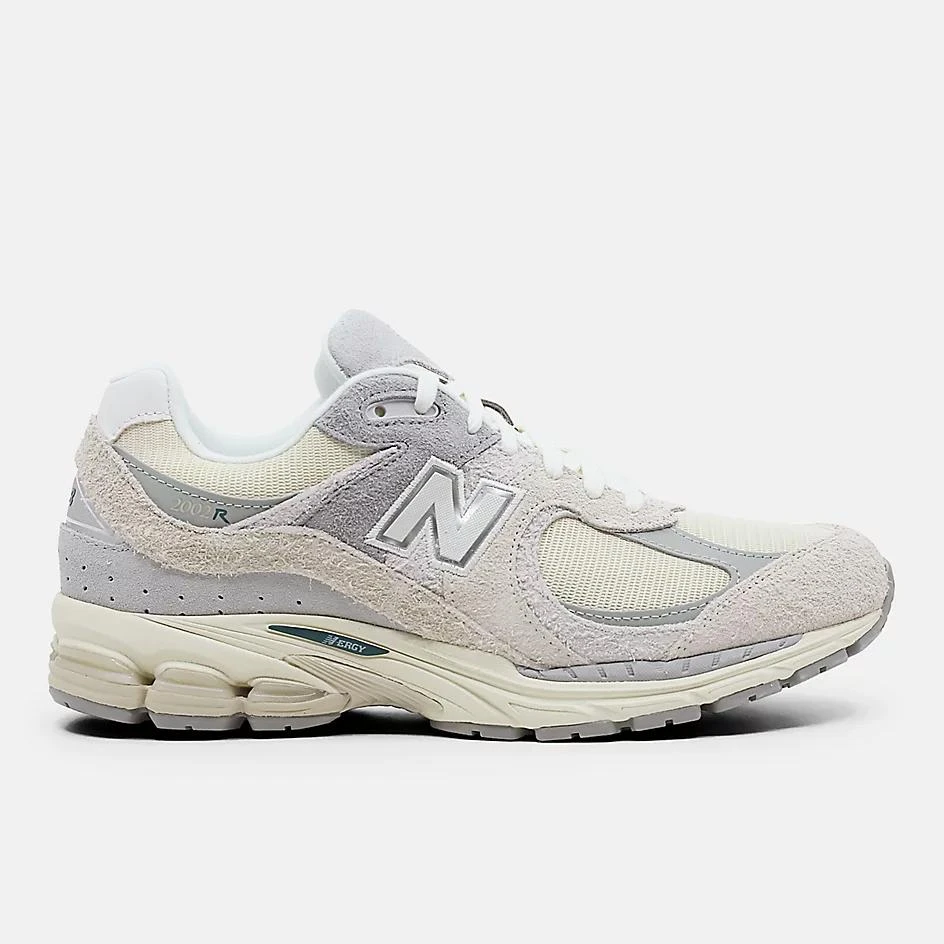 New Balance 2002R 1