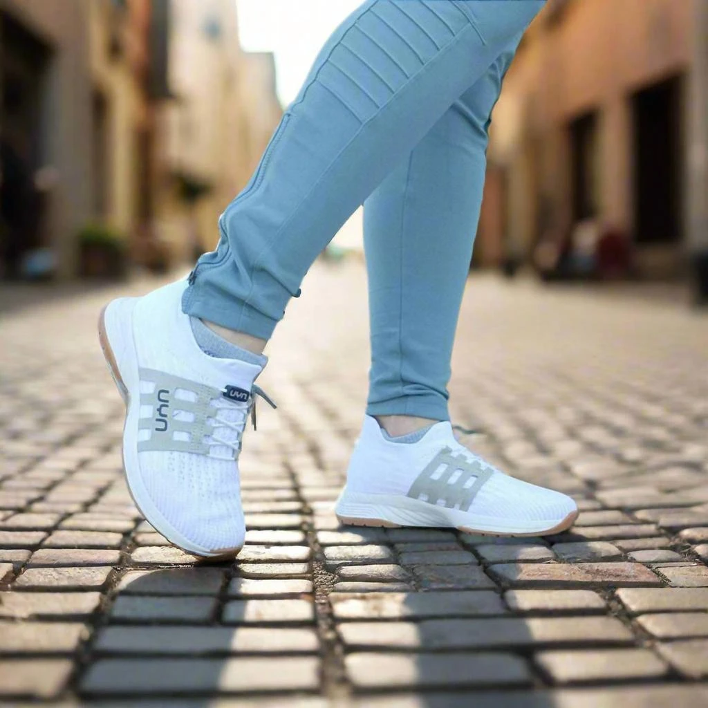 UYN Uyn - women's slip-on sneakers 1