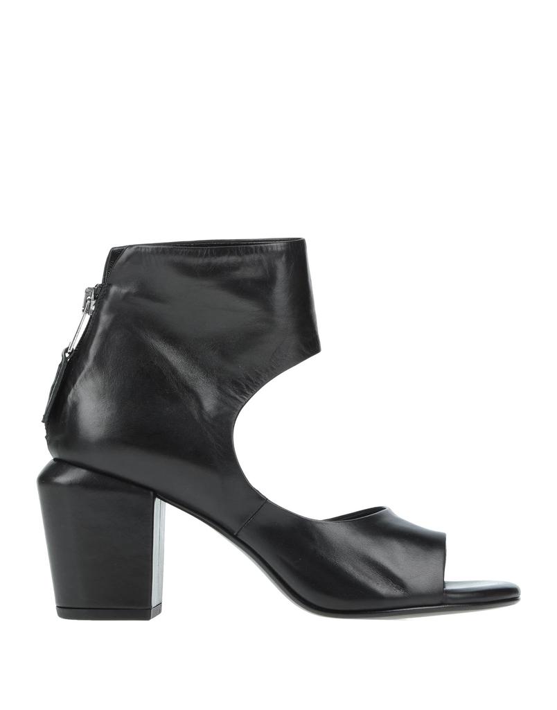 ELENA IACHI Pump