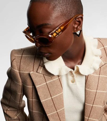 Valentino VLogo oval sunglasses 6