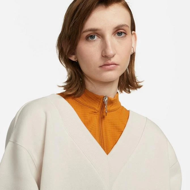 NIKE Women's Nike Sportswear Phoenix Fleece Oversized V-Neck Sweatshirt 4