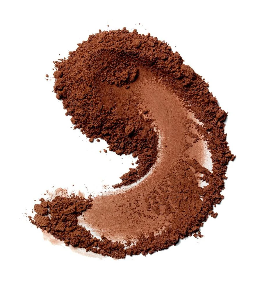 Bobbi Brown Skin Weightless Powder Foundation 2