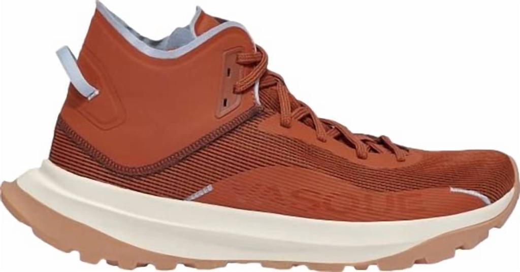 Vasque Women’S Here Hiking Boots - Medium In Mocha Bisque