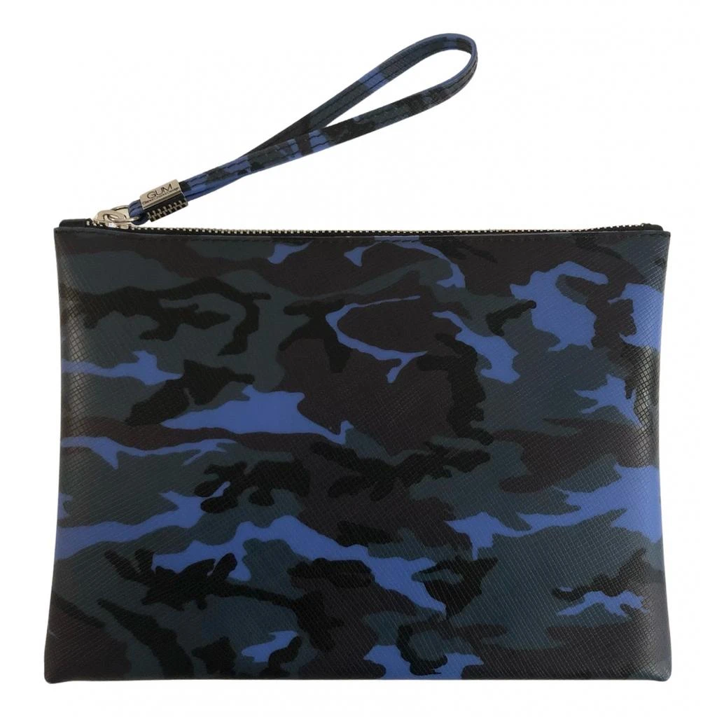 Gum Gum Clutch bag 1