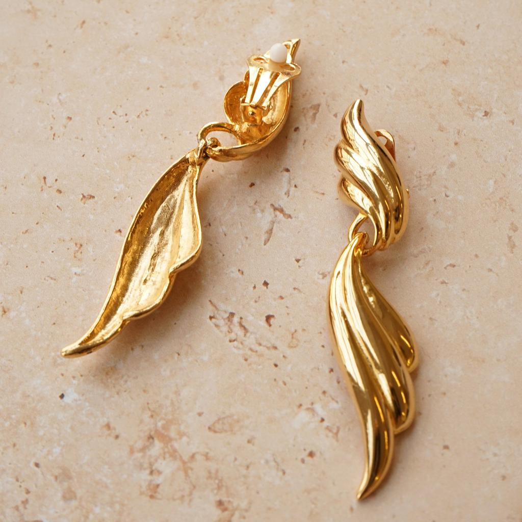 Orelia Vintage Vintage Statement Scallop Drop Clip