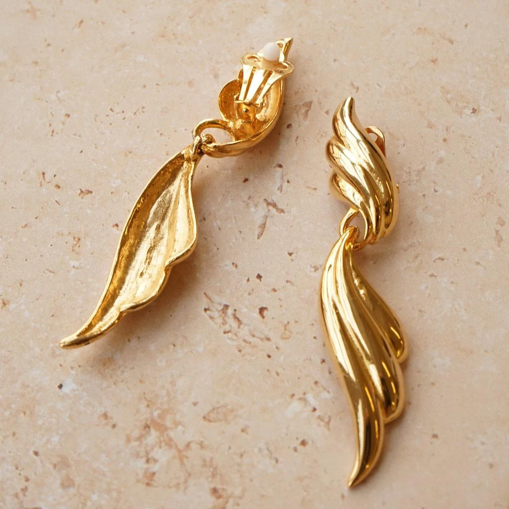 Orelia Vintage Vintage Statement Scallop Drop Clip 2