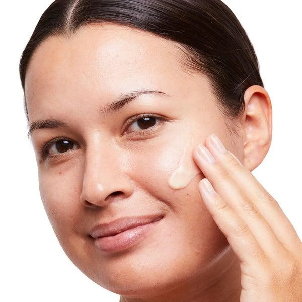 No7 Radiance Plus Glow Moist 50ml FOP 3