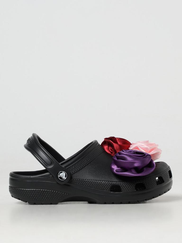 Crocs Crocs classic rosette clog in black - Sandals