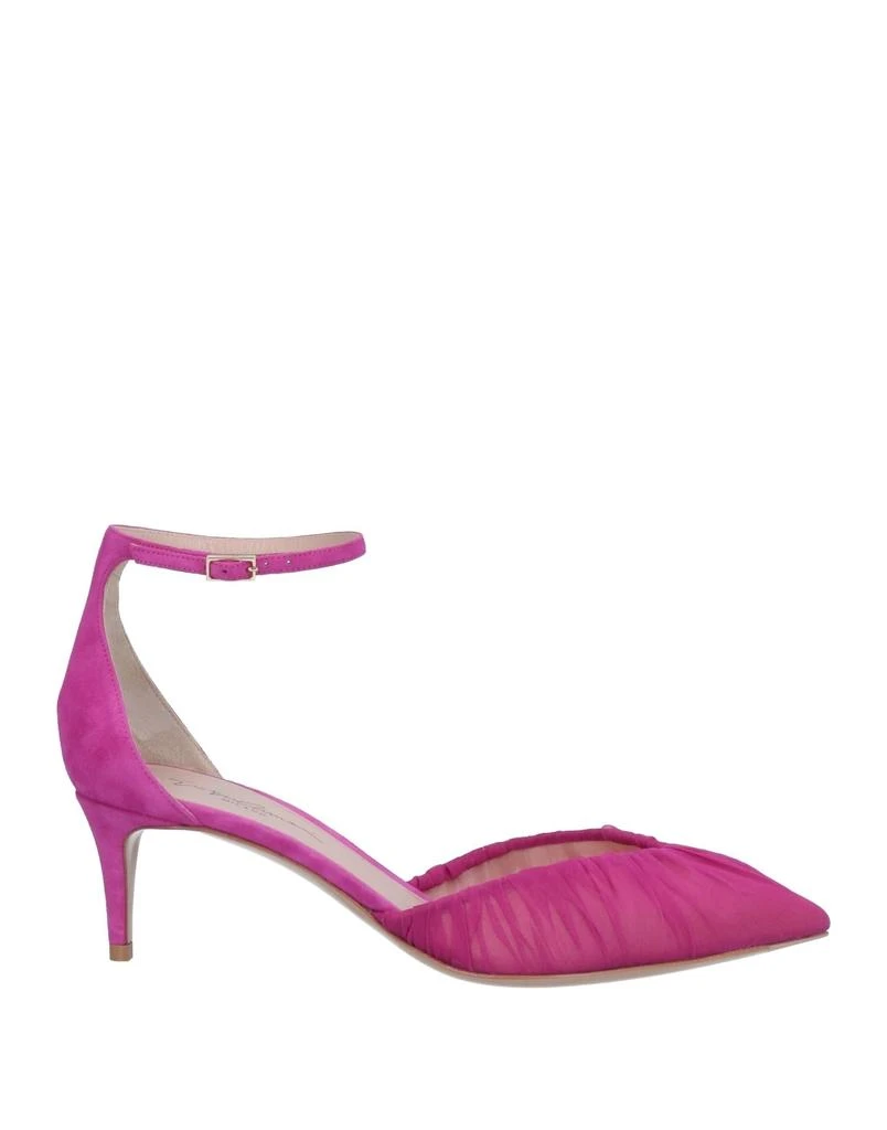 Giorgio Armani Pump 1