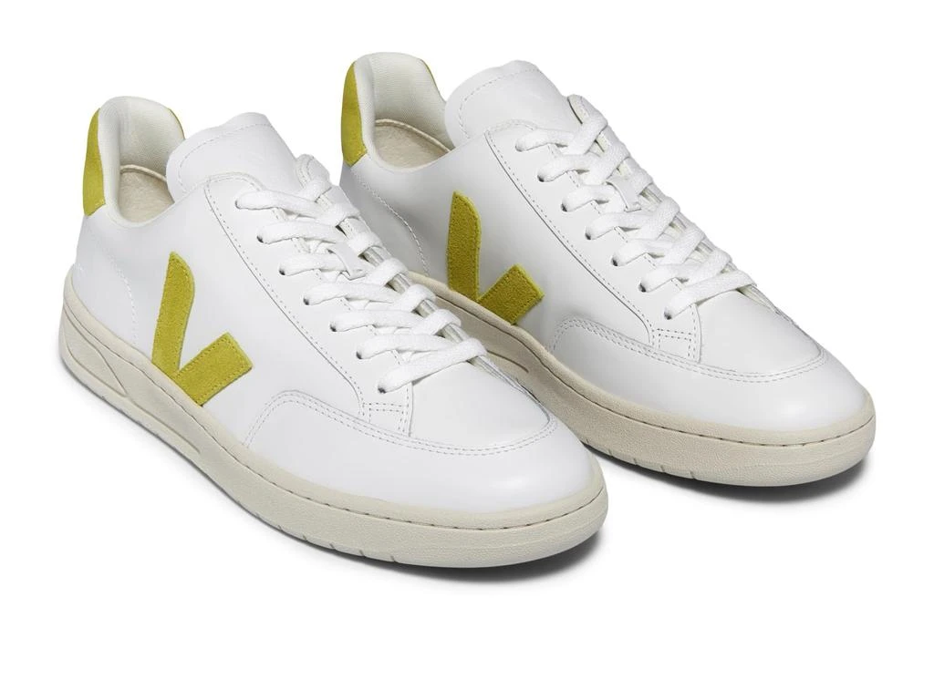Veja V-12 1
