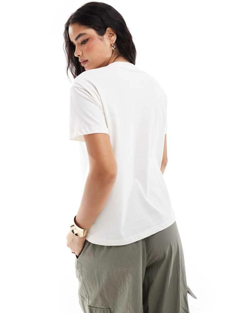 Pull&Bear Pull&Bear 'Free Path' tonal graphic t-shirt in ecru 2