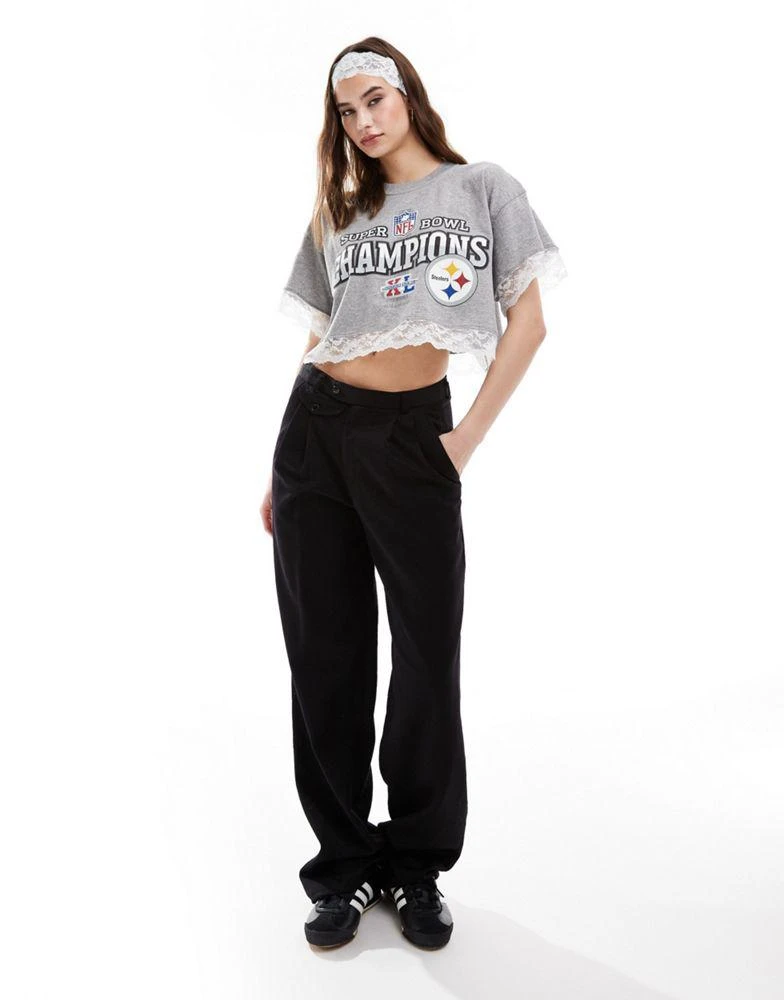 Reclaimed Vintage Reclaimed Vintage Revived x Glass Onion crop sport tee with lace hem 3