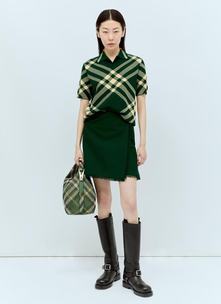 Burberry Medium Peg Duffle Handbag - Tote Bags - BeyondStyle