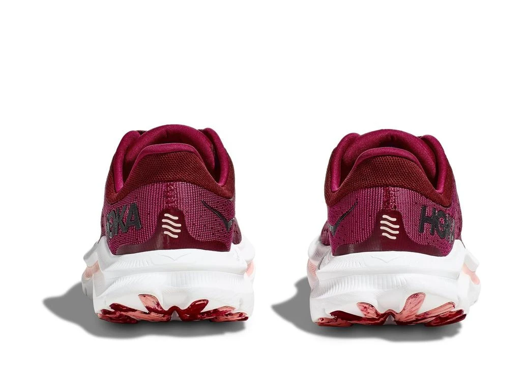 Hoka One One Kawana 5