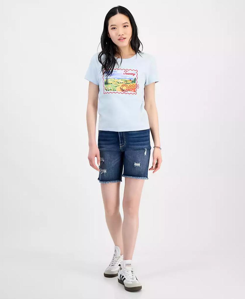 Rebellious One Juniors' Tuscany Postal Graphic T-Shirt