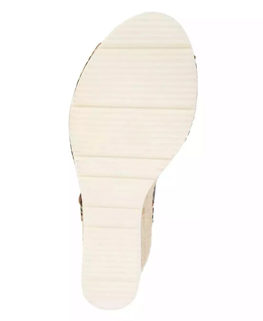 Gentle Souls Women's Elise Buckle Sandals 5