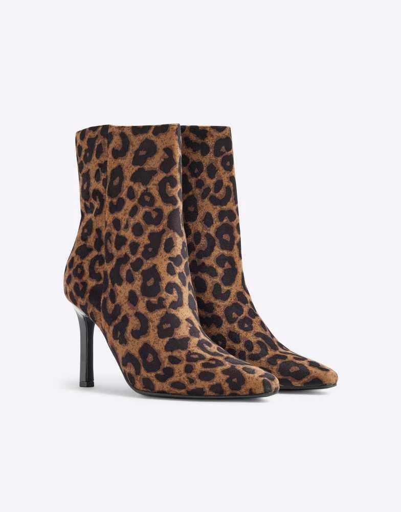 River Island River Island heeled ankle boot in leopard print 3