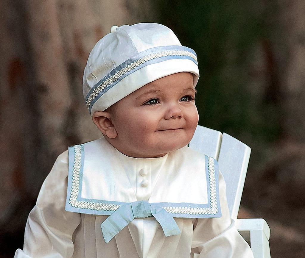 Sarah Louise Sarah Louise Baby Boys Romper And Hat in Ivory