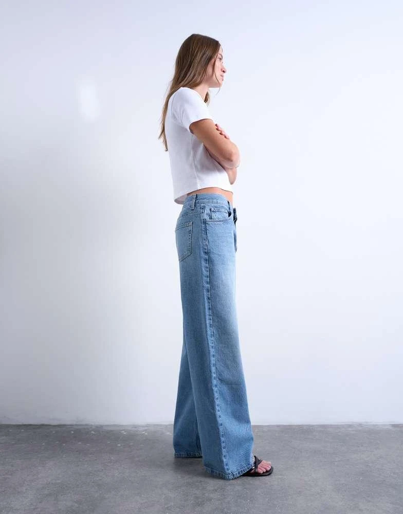 Topshop Topshop Column mid rise low slung jean in bleach 3