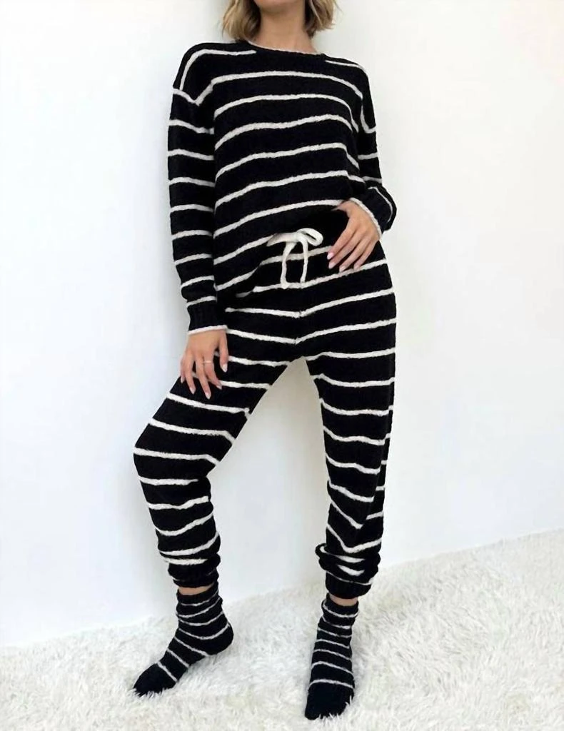 Splendid Splendid - Fuzzy Sweater Pajama Set