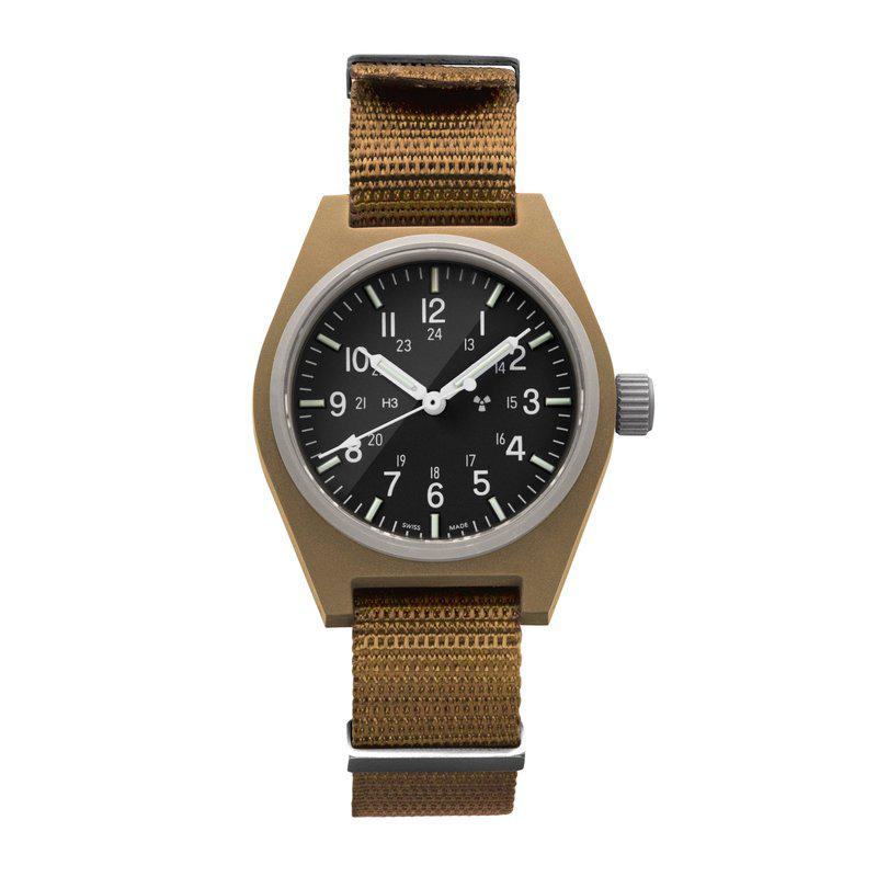 Marathon 34mm Desert Tan General Purpose Quartz (GPQ) DIAL MARKINGS: US GOV/STRAP TYPE: NYLON DEFSTAN