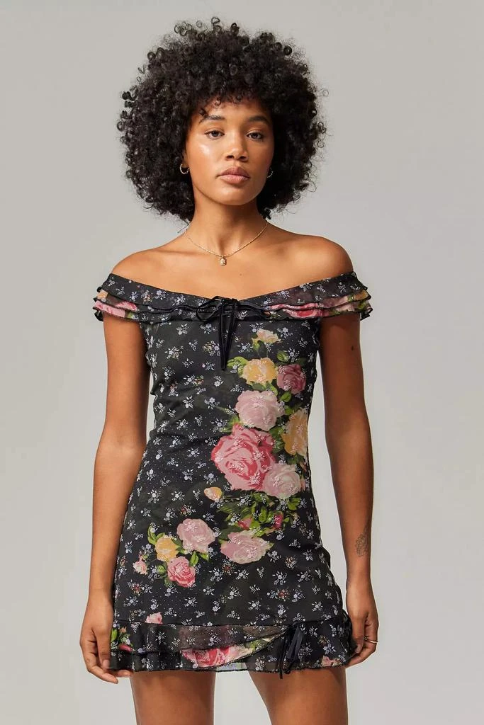 Kimchi Blue Kimchi Blue Albany Bardot Floral Mini Dress - Dresses & Skirts - Free Shipping - BeyondStyle Kimchi Blue Kimchi Blue Albany Bardot Floral Mini Dress - Dresses & Skirts - Free Shipping - BeyondStyle