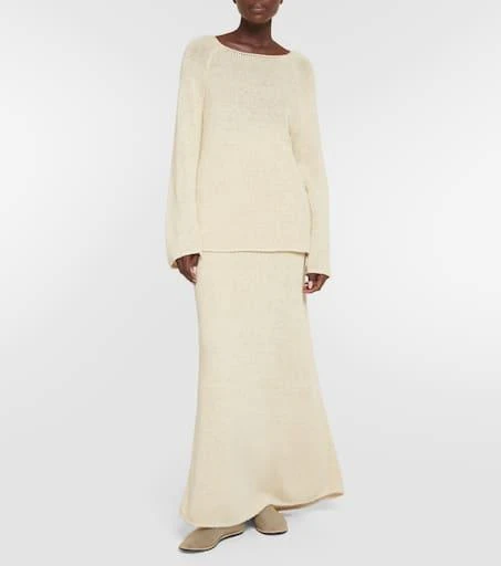 The Row Mesh flats 3