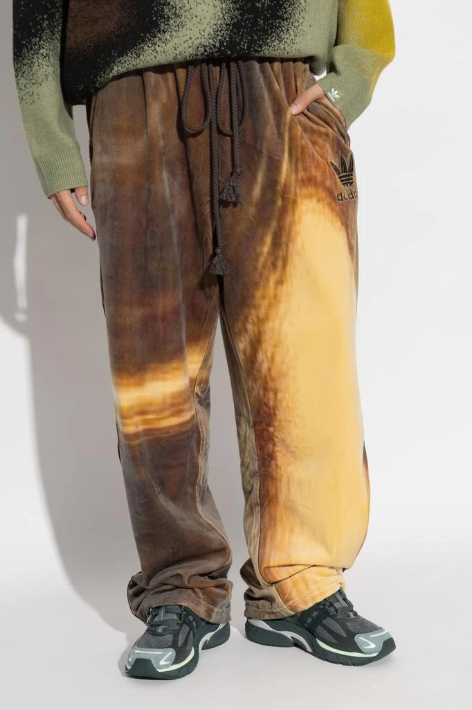 Adidas Velour pants 5