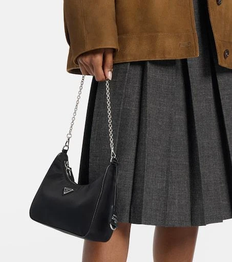 Prada Prada Re-Edition 2005 shoulder bag 7
