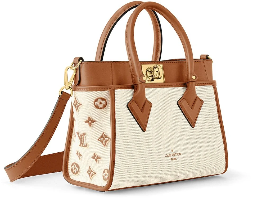 Louis Vuitton On My Side PM 3