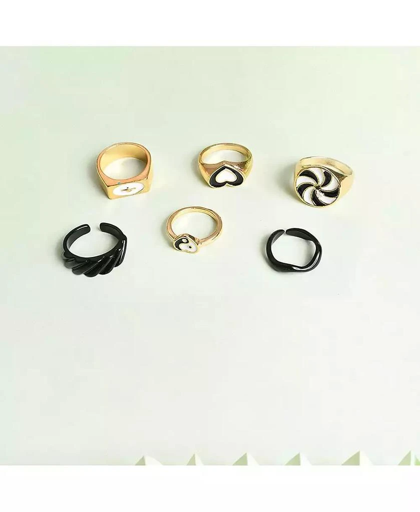 SOHI Women
s Everyday Multi-Layer Ring 2