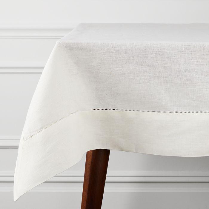 Sferra Festival Tablecloth, 66" x 106"