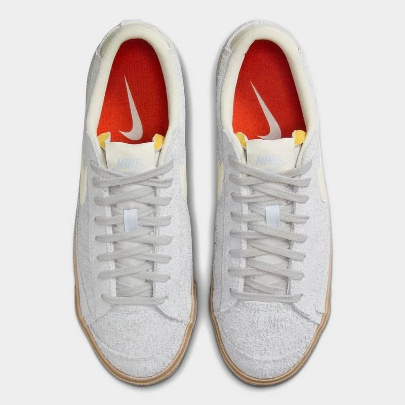 NIKE Women's Nike Blazer Low '77 Vintage Casual Shoes 5