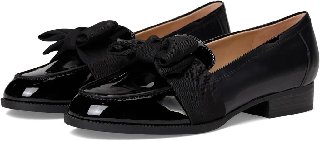 Bandolino Bandolino Women's Lindio Loafer
