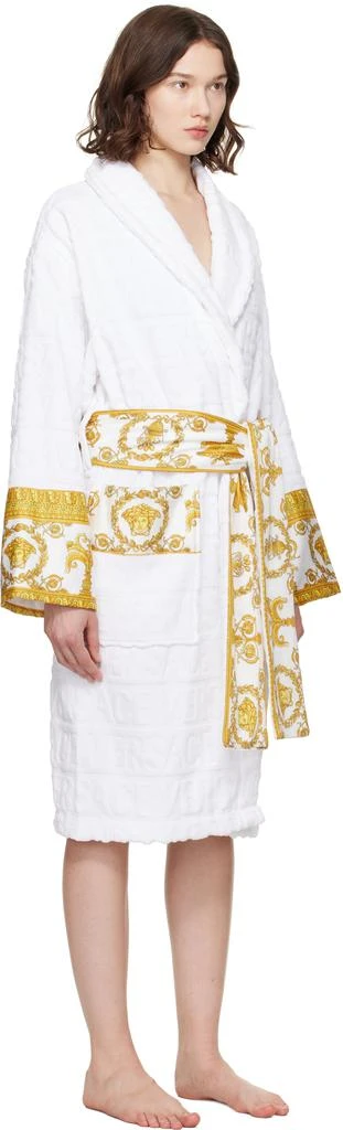 Versace White 
I Heart Baroque
 Bathrobe 2