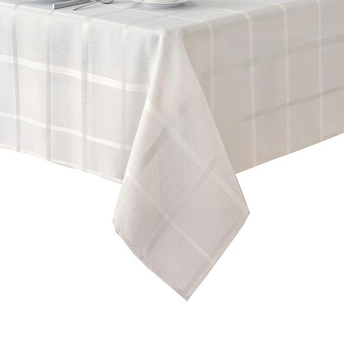 Elrene Home Fashions Elrene Elegance Plaid Jacquard Round Tablecloth, 70" x 70"